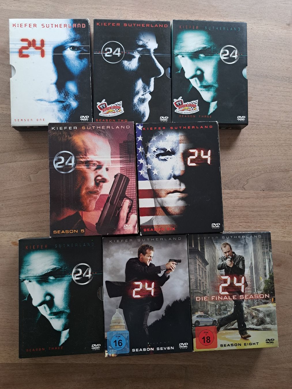 Tutti i DVDs: 24 Season one, two, three, five, six, seven & eight – Usato da Henggart venduto da andreita