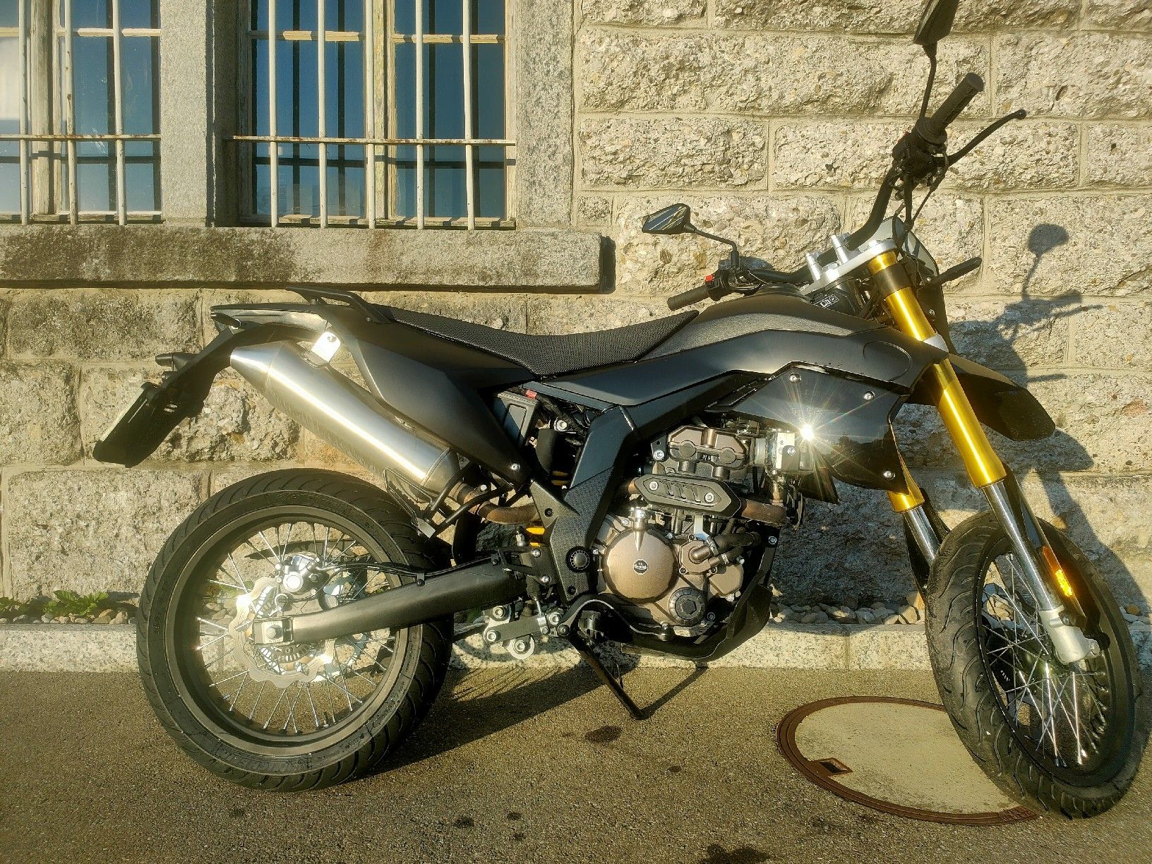 Mondial Route: Mondial SMX 125 – D'occasion à Schwellbrunn par ueli.l95 3