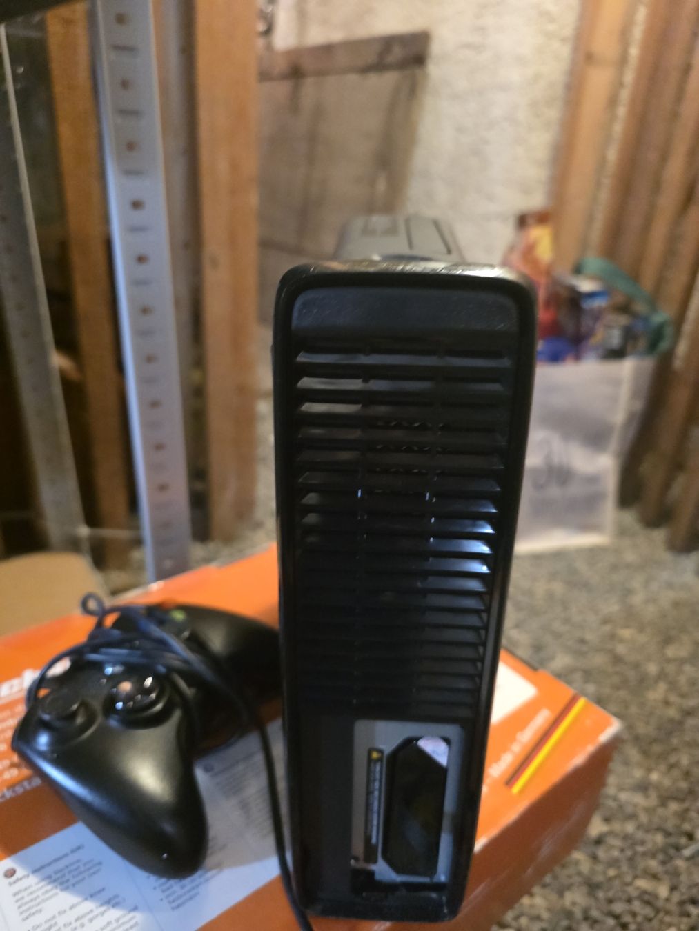 Microsoft Console: Spielkonsole Microsoft Xbox 360 mit Controller schwarz – Usato da Olten venduto da Prinzenstyle 1