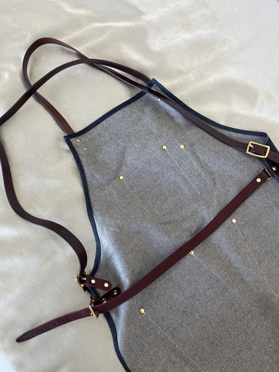 Jeans: Leather Apron New – Neuf avec emballage d'origine à Wallisellen par Chatswood_8hwh 3