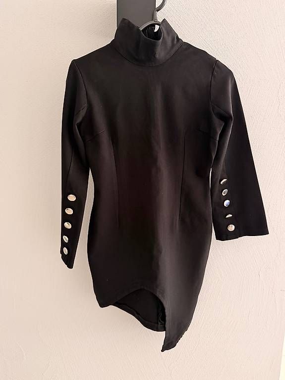Vestiti: Black Mock Neck Mini Dress Size S,  – Usato da Münchwilen AG venduto da ale_bm7y 1