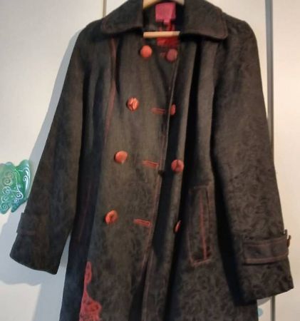 Manteau, style desigual