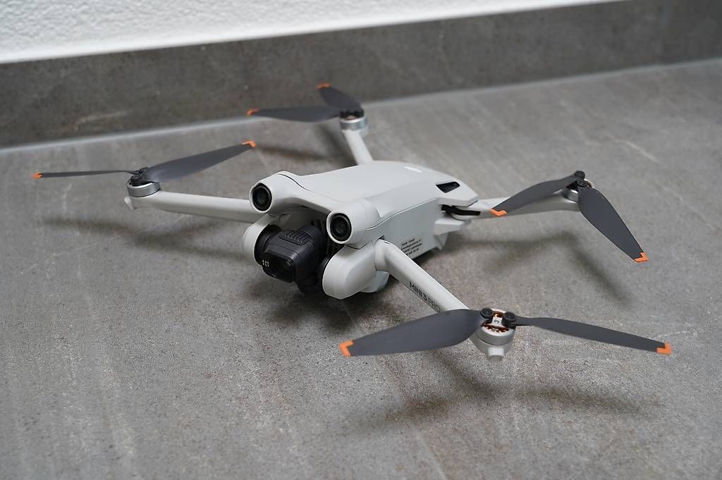DJI Modellismo RC: DJI Mini 3 Pro Fly More Set + ND Filter – Usato da Gelterkinden venduto da patriks4 1