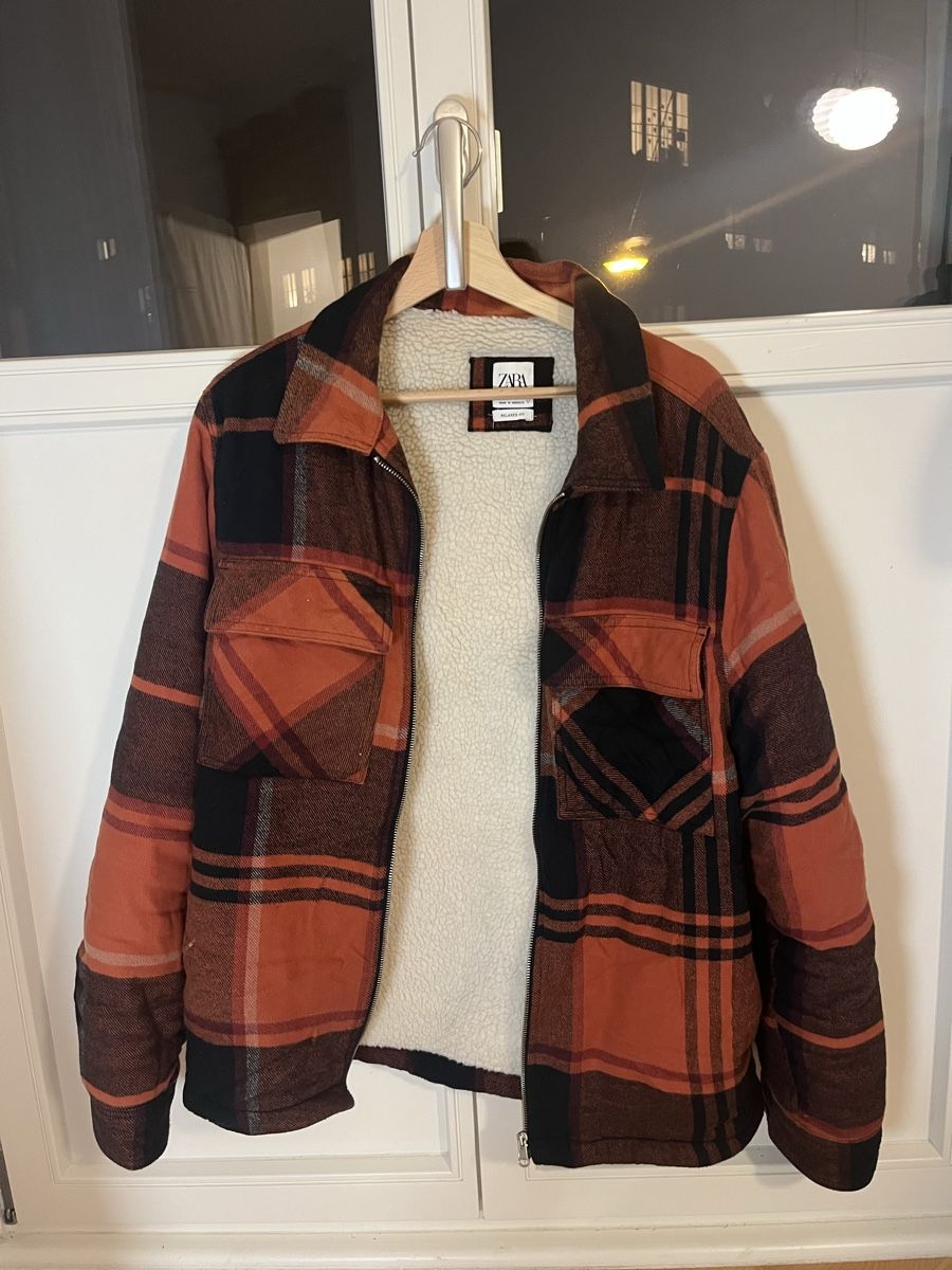 Zara Vestes: Zara Karojacke – D'occasion à Basel par and_j5sg