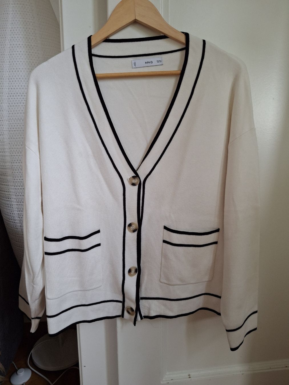Mango Jacken: Cardigan beige et noir Mango S – Gebraucht aus Lausanne von Cognitia