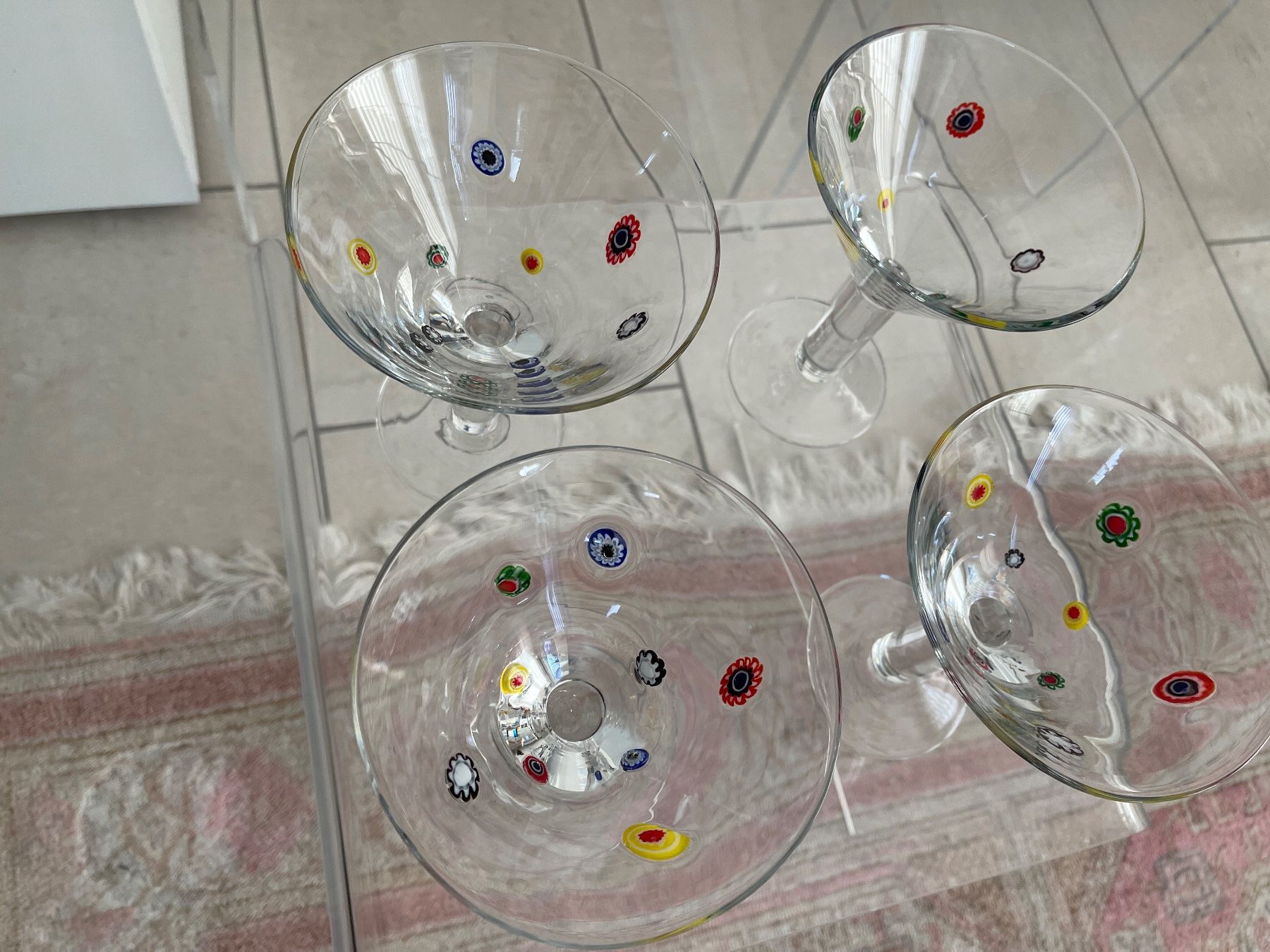Bicchieri: 4er Set Cocktailgläser mit Blumen Inkrustationen Murano? – Usato da Gutenswil venduto da yneB1943