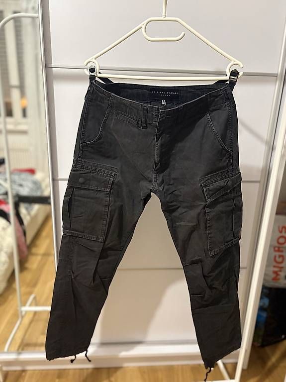 Jeans: Différent jeans à 7.- – Neuf avec emballage d'origine à Lausanne par ahm_9l9k 4