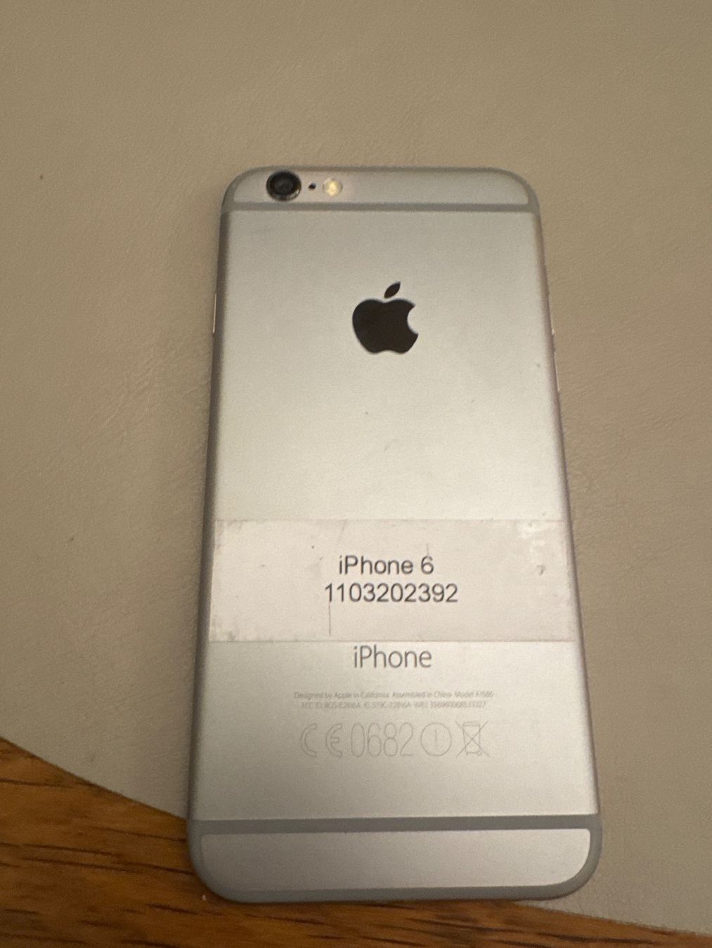 Apple Telefoni cellulari / Smartphones: IPHONE 6 – Difettoso da Adliswil venduto da Busys 1