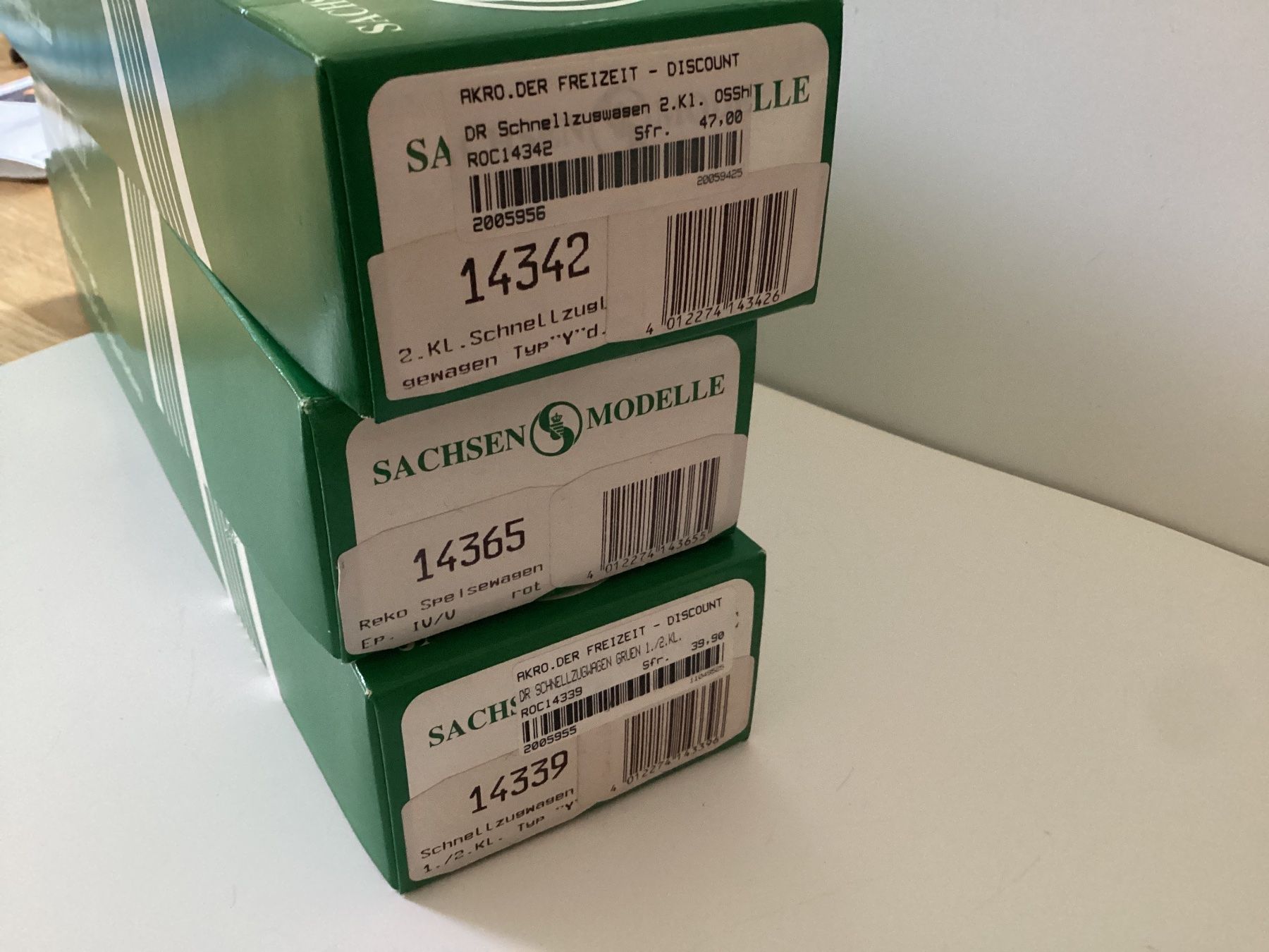 Tillig Modelleisenbahnen: Sachsenmodelle 14339 14342 14365 DR Typ Y Mitropa H0 1:87 – Gebraucht aus Effretikon von simtek_de 7