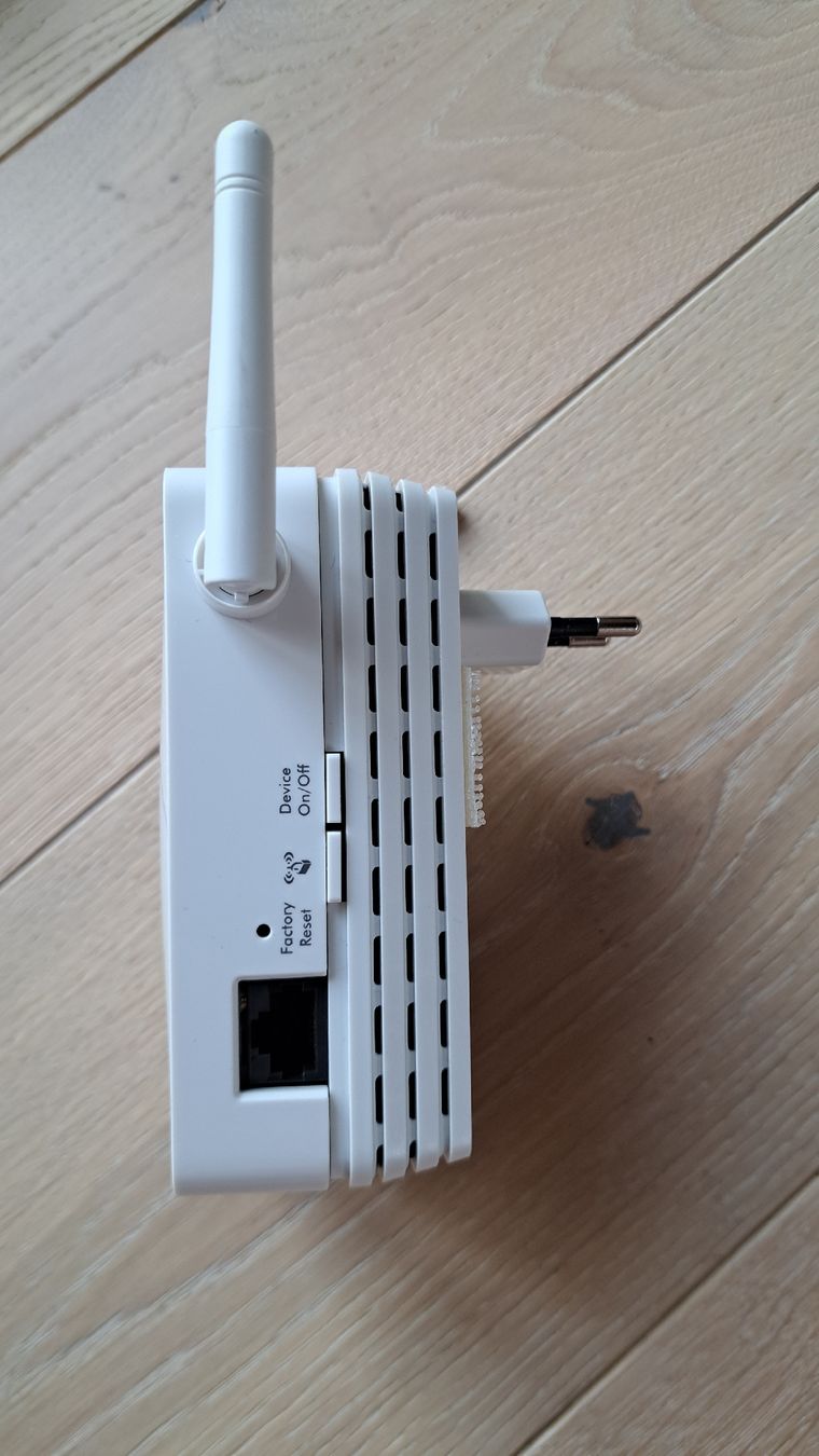 Netgear WiFi: NETGEAR Universal WiFi Range Extender WN3000RP – Usato da Wetzikon ZH venduto da Oiramrebuh 2