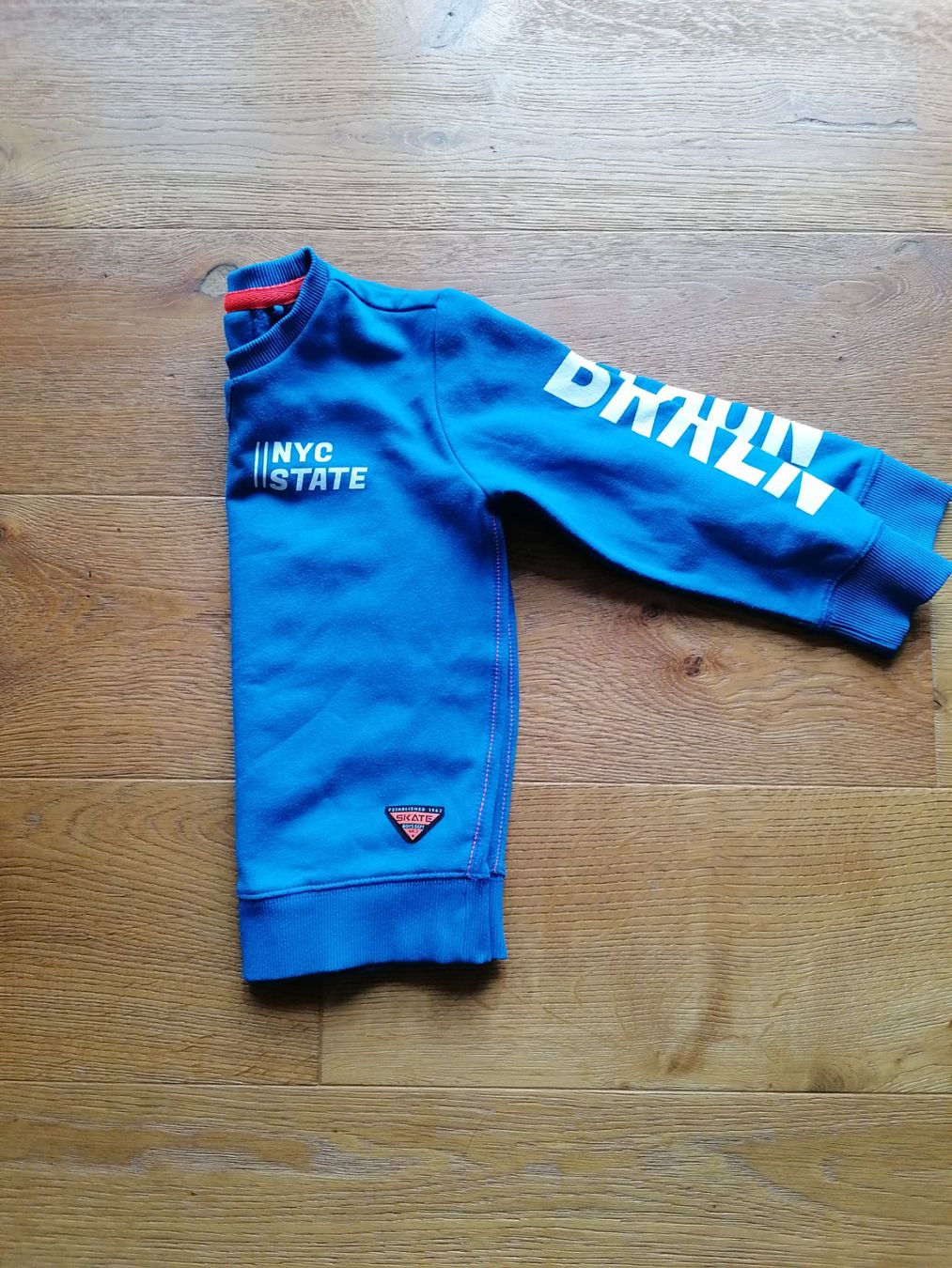 Benetton Lotti di vestiti: Benetton Jean + Benetton Pulli + WE fleece Pulli - Gr 116 – Usato da thalwil venduto da Ray7211 2