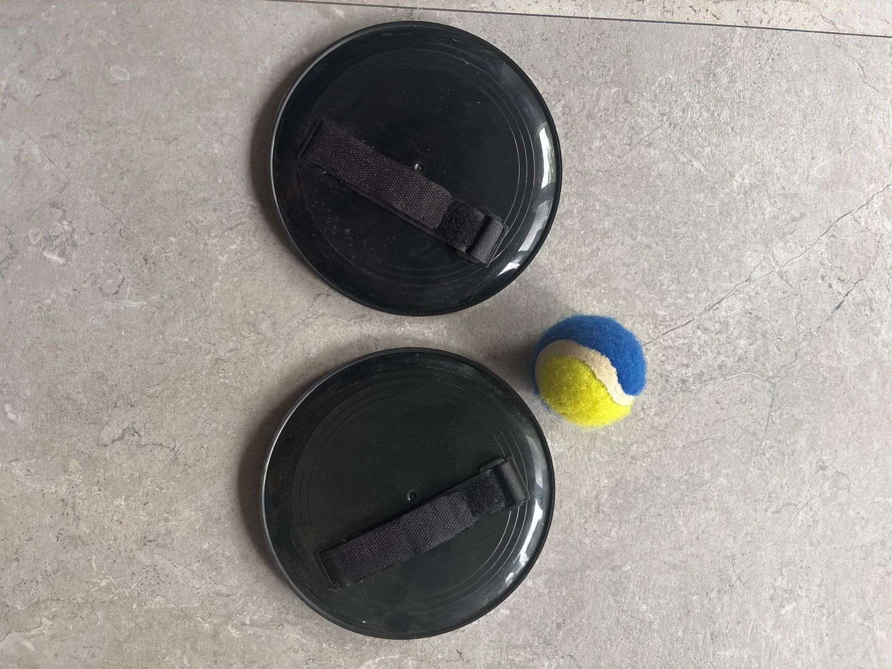 Giocattoli: FangBall Set – Usato da Leuzigen venduto da Neoleu 1