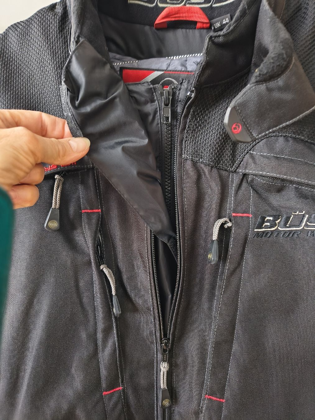 Giacche: Büse Motorrad Textiljacke – Usato da Luzern venduto da Kuro 1
