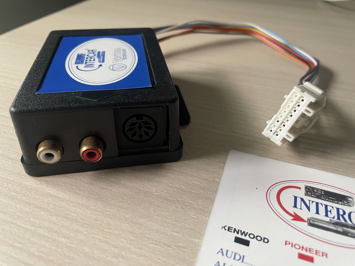 Alpine Radio: Interface autoradio Intercar Mazda -> chargeur CD ALPINE – Nuovo e nell'imballaggio originale da Denges venduto da Ricautomotive 1