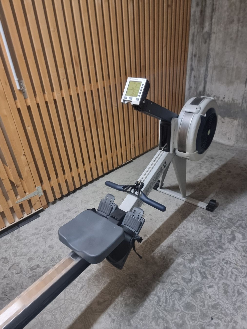 Concept 2 Hometrainer: Rudergerät Concept2 PM4 – Usato da Aarau venduto da Aboudx 4