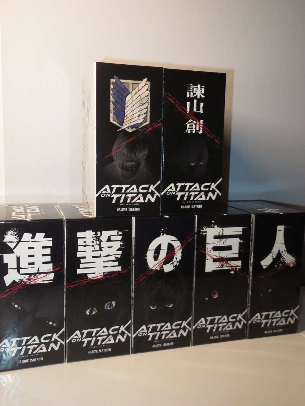 Fumetti: Attack on Titan, Bände 1 - 34 im Sammelschuber mit Extra – Nuovo (secondo la descrizione) da Stilli venduto da amy_k5jv 1