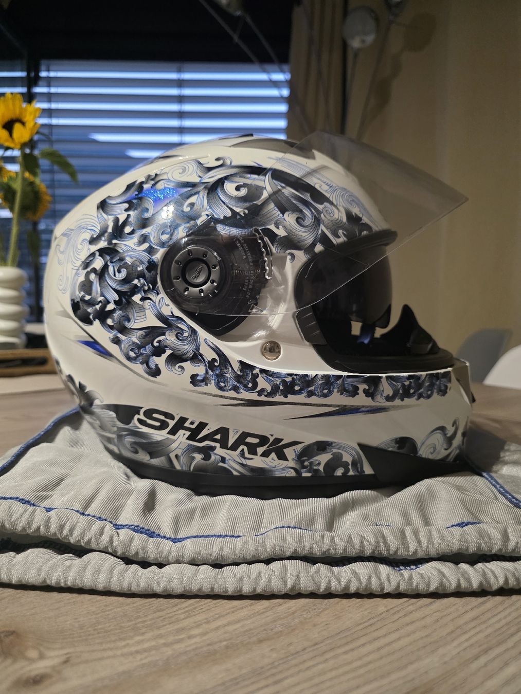 Casques & visières: Shark s900 Manth  – Neuf (Voir description) à Monthey par Veloccasion 2