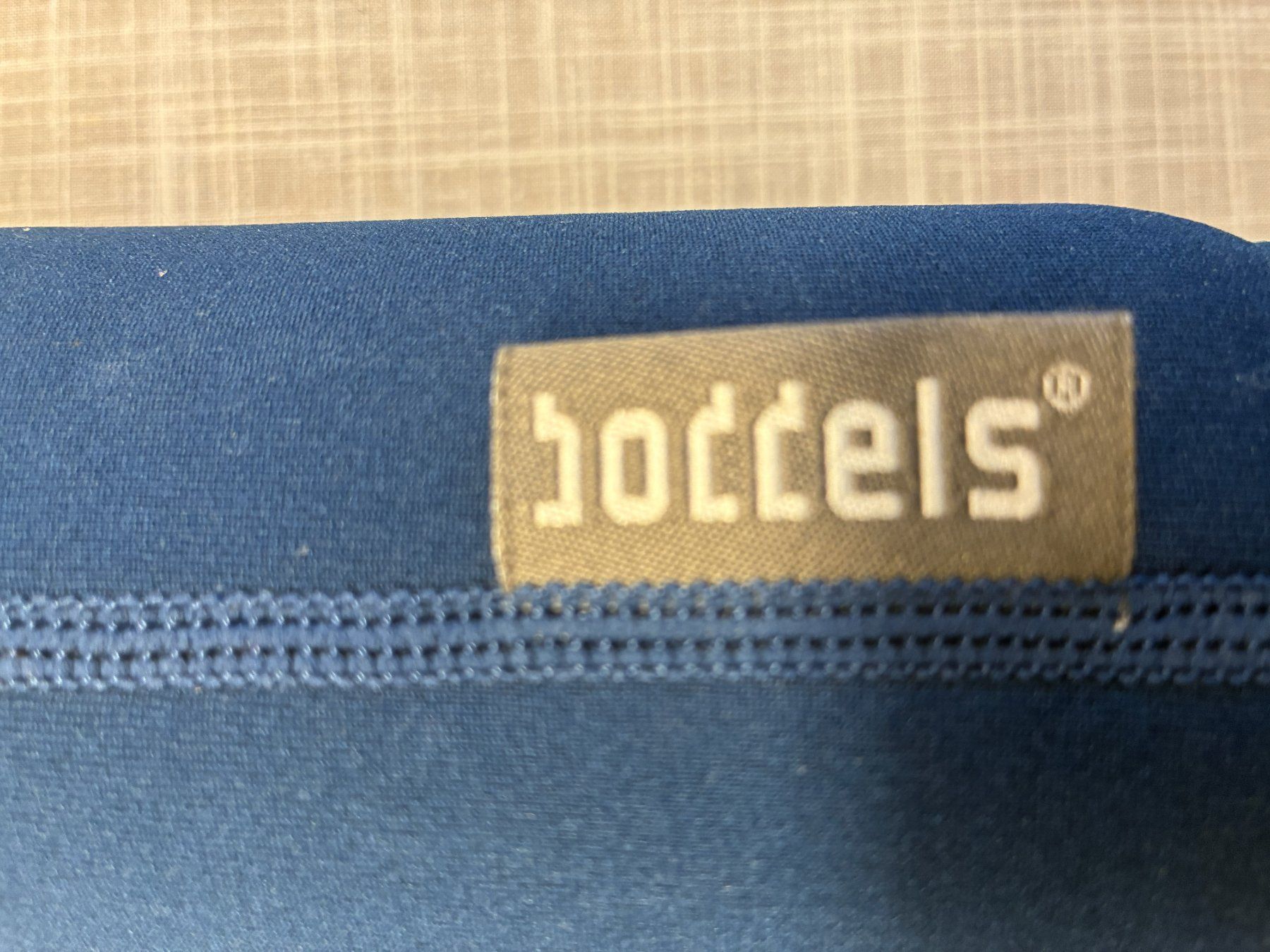 Trinkflaschen & Thermosflaschen: BODDELS Glasflasche DREE 650 ml mit Neoprentasche – Gebraucht aus Biberist von longimanus3 6