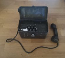 altes französisches Feldtelefon von 1964