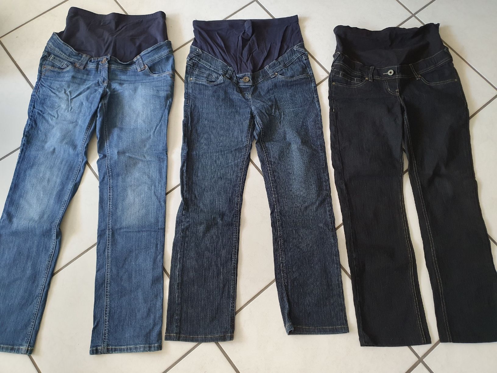 Kleiderpakete: Umstandshosen Gr. 38 Kleiderpaket – Gebraucht aus Erlinsbach SO von Lea030