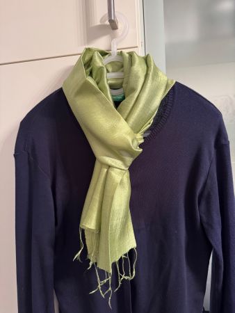 Top Seidenschal neu