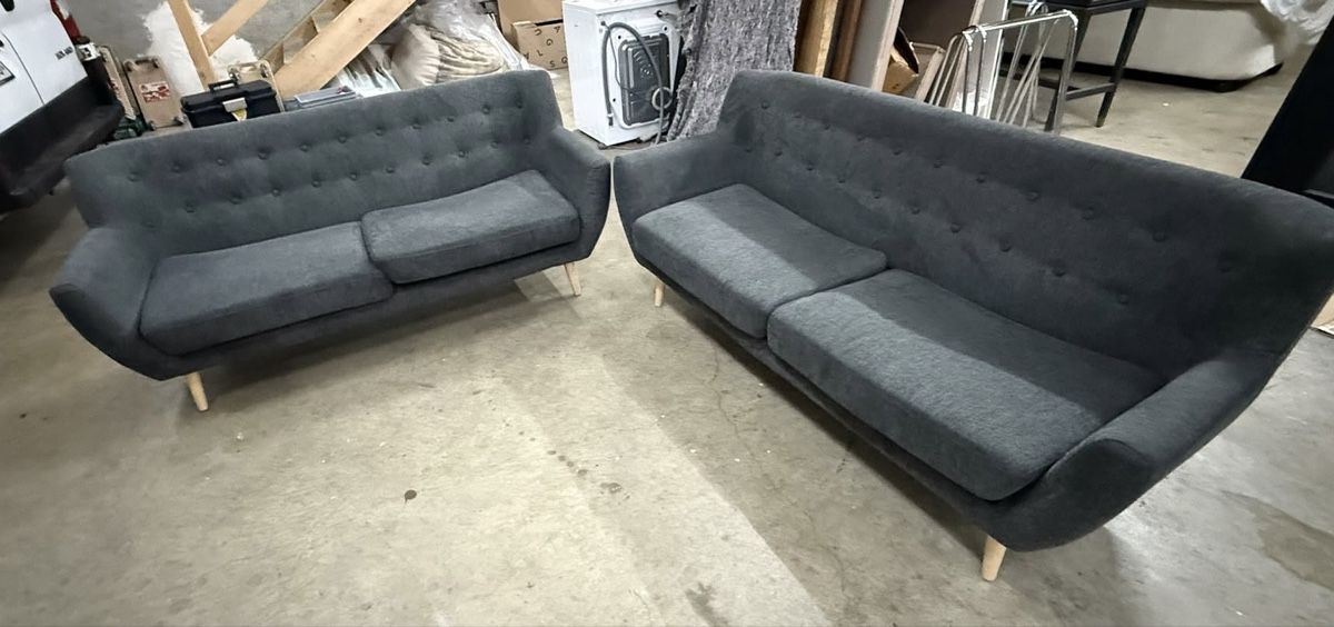 Divani: 2 Sofas Skandi grau Stoff. Zustand gut – Usato da Adliswil venduto da Relsip 6
