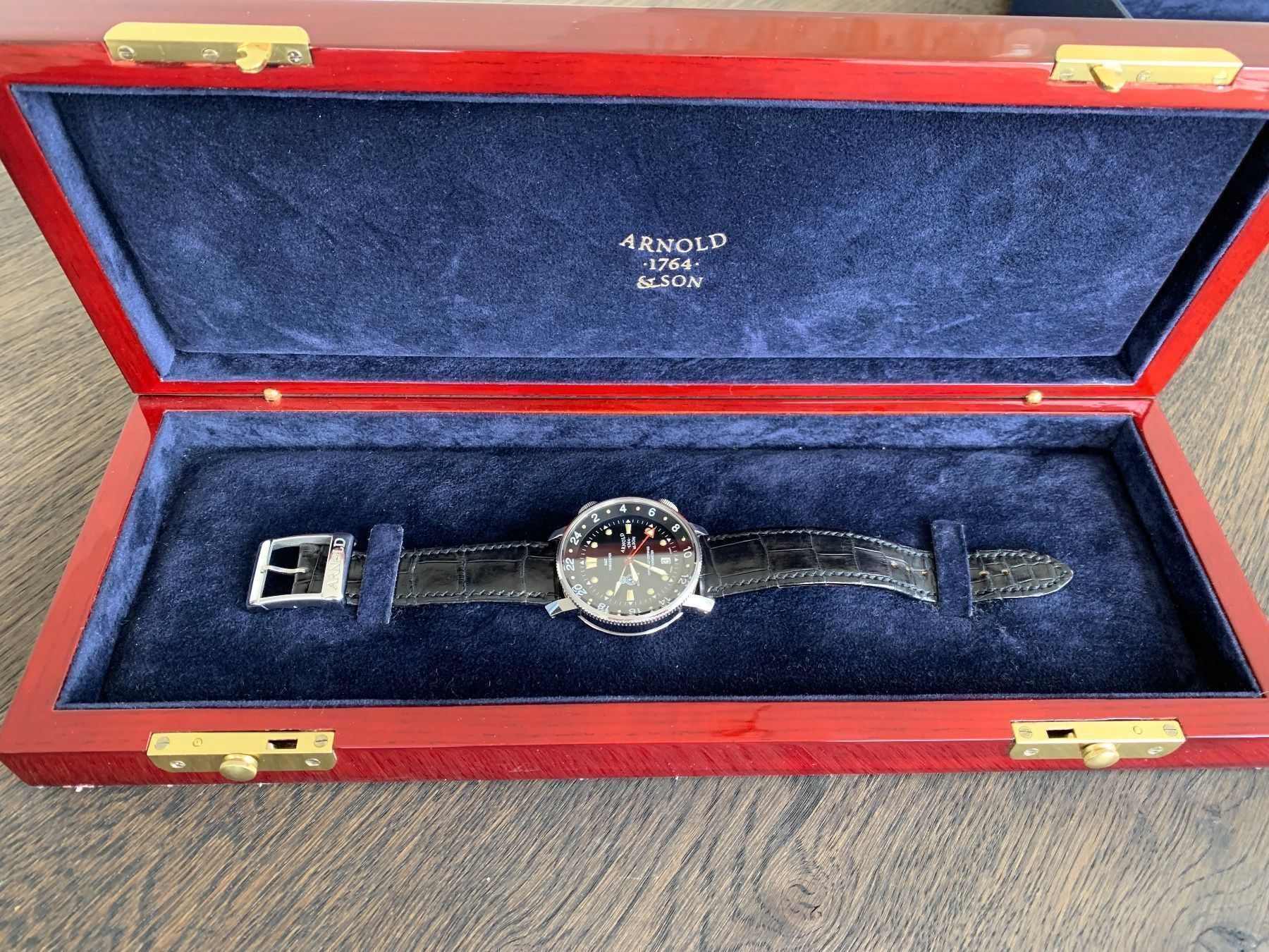 Uhren: Arnold & Son – Gebraucht aus Weesen von Elmax1 5