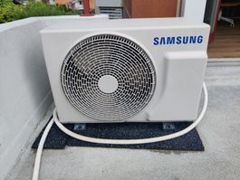 Klimaanlage Samsung AR12TXFCAWKX, 3.5kW (Jahrgang 2024)