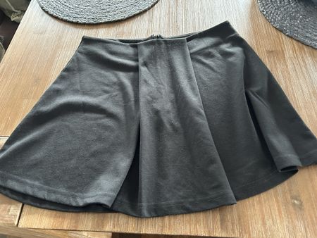 Schwarzer Mini Rock von Vero Moda, Grösse M, Herbst