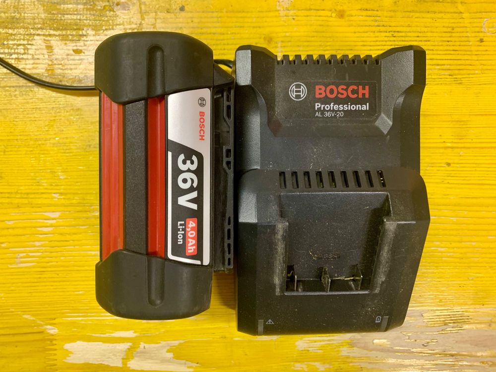 Bosch Akku Professional AL 36V-20 mit Ladestation | Kaufen auf Ricardo