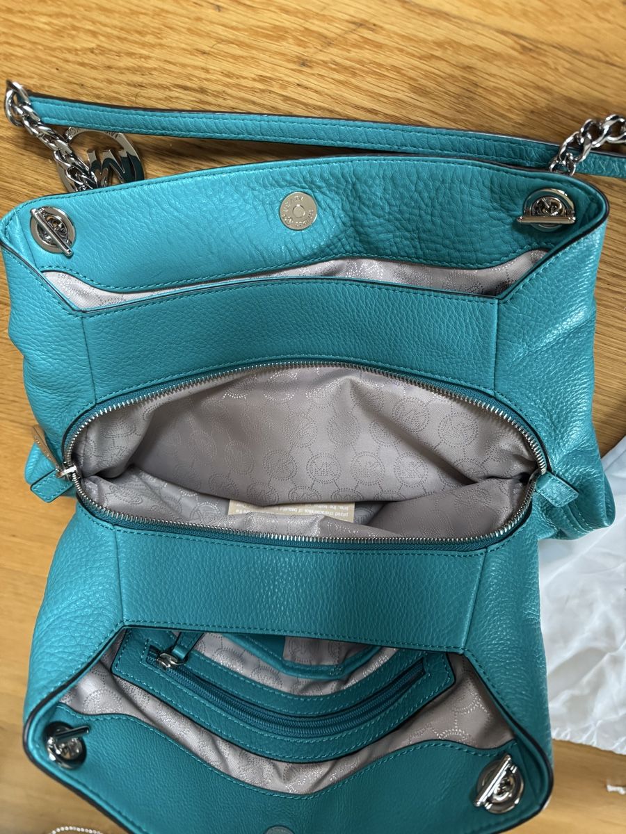 Michael Kors Borse da donna: Michael Kors Turquoise Jet set handbag – Nuovo (secondo la descrizione) da Zollikon venduto da Kum_6cl7 1
