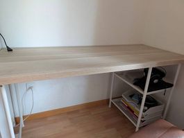 Schreibtisch 140x60 cm