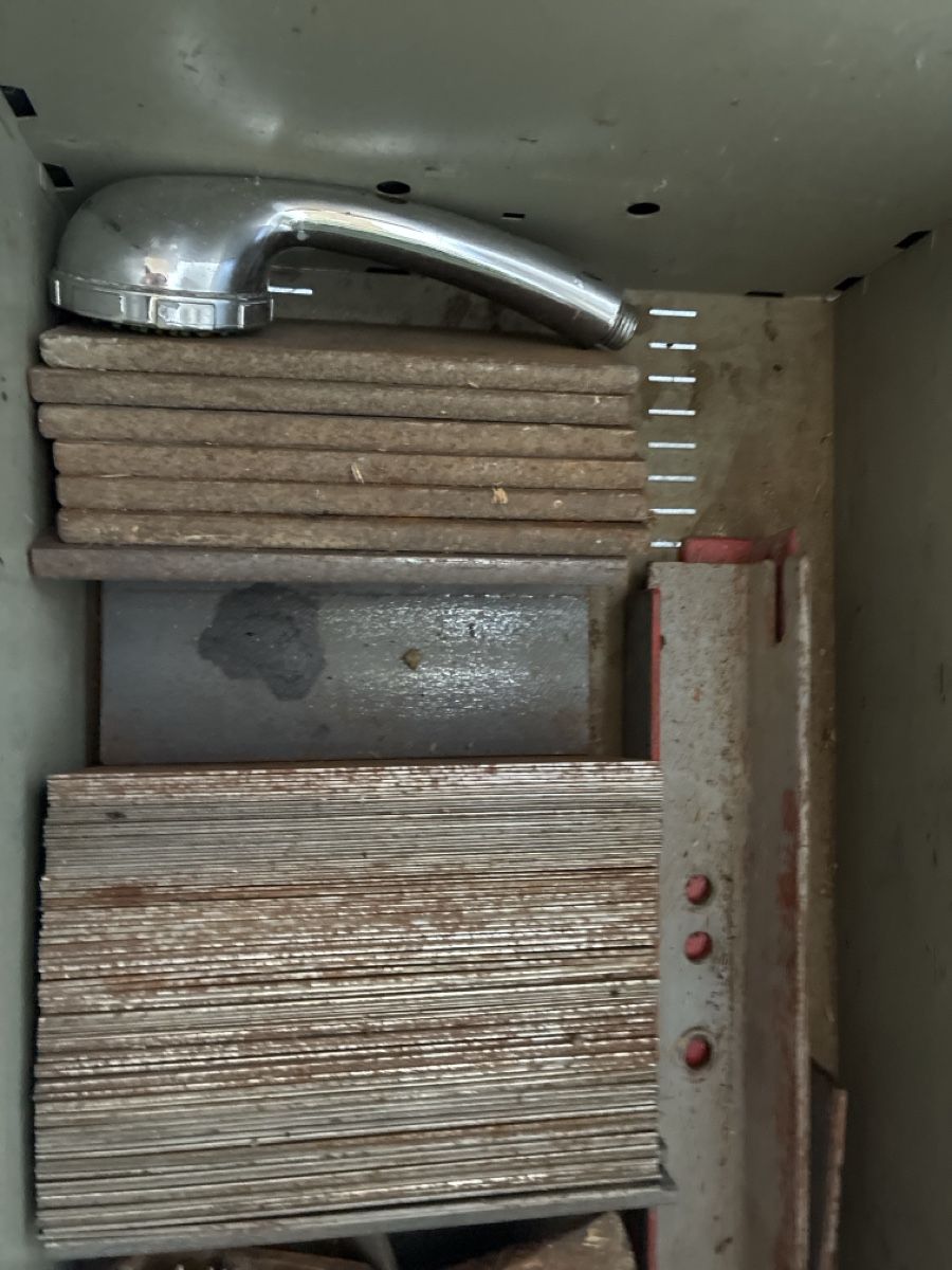 Alle Werkzeuge: Werkstatt Metallteile Eisenwaren – Gebraucht aus Bleiken b. Oberdiessbach von benhur393 4