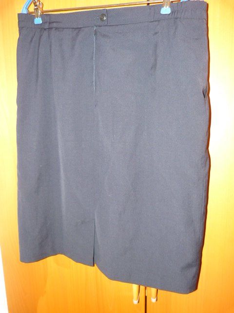 Röcke: Rock Goloix Modell, Gr. 44, dunkelblau – Gebraucht aus Nunningen von Fashion-Ave51 3