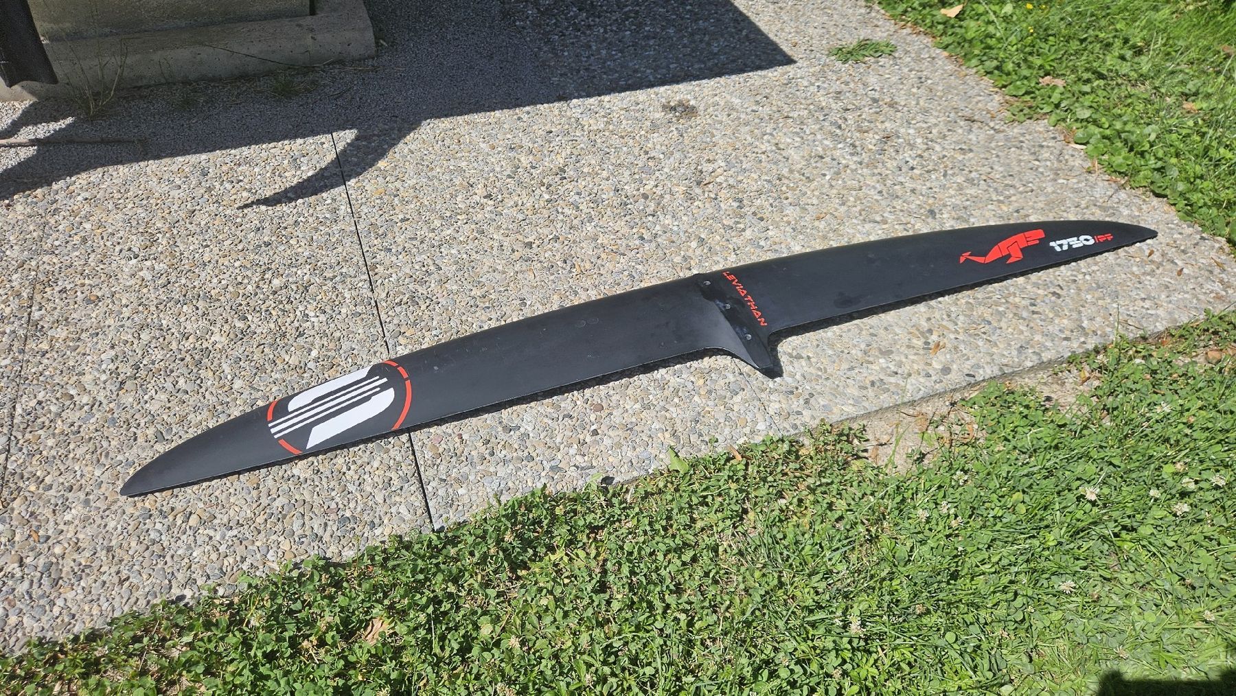 Sabfoil Tavole da surf e di nuoto: Sabfoil Leviathan PF 1750 inkl. Cover – Usato da Zuzwil SG venduto da ToWaBu