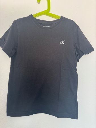 T-shirt Calvin Klein Noir taille 10ans