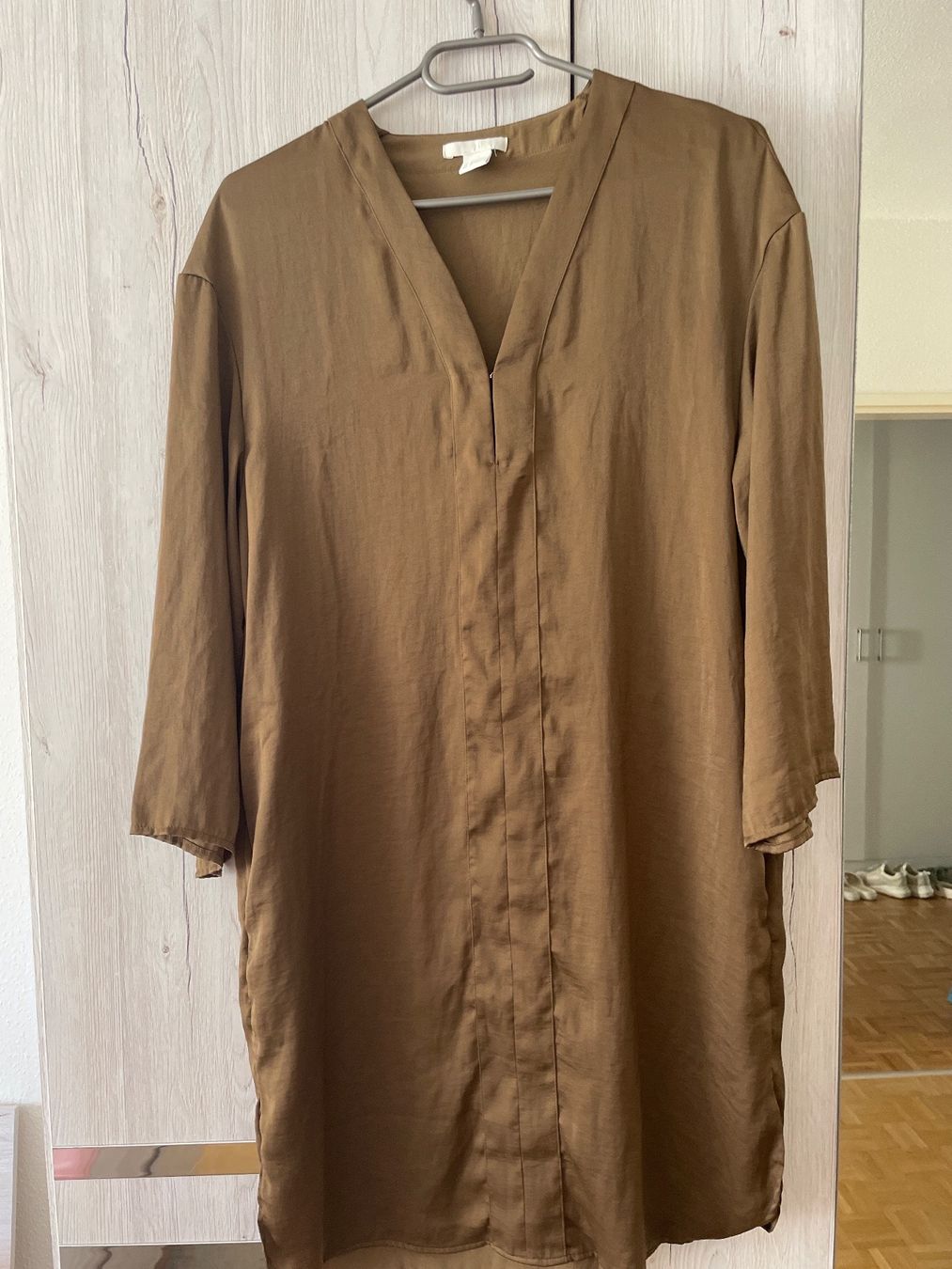 Kleider: Blusenkleid – Neu (gemäss Beschreibung) aus Basel von AnMi22