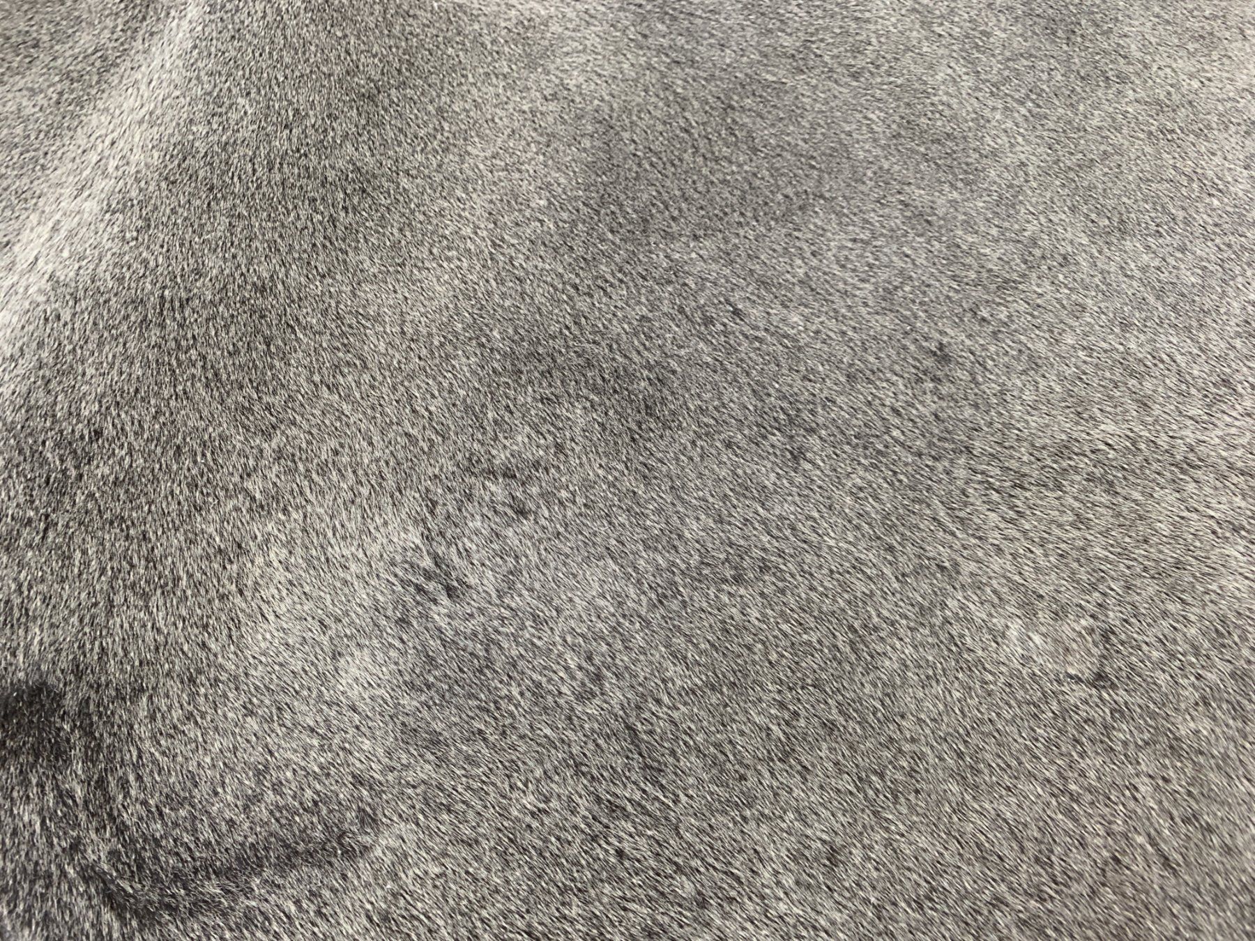 Tappeti: echtes Kuhfell Teppich Grey – Nuovo e nell'imballaggio originale da Arbedo venduto da patagonialeatherrugs 1