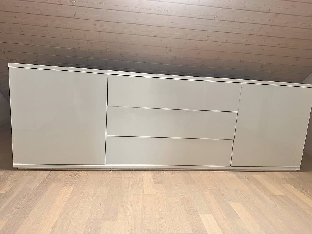 Pfister Meubles TV: Sideboard 2 Türen, 3 Schubladen – D'occasion à Bremgarten AG par Salsero23