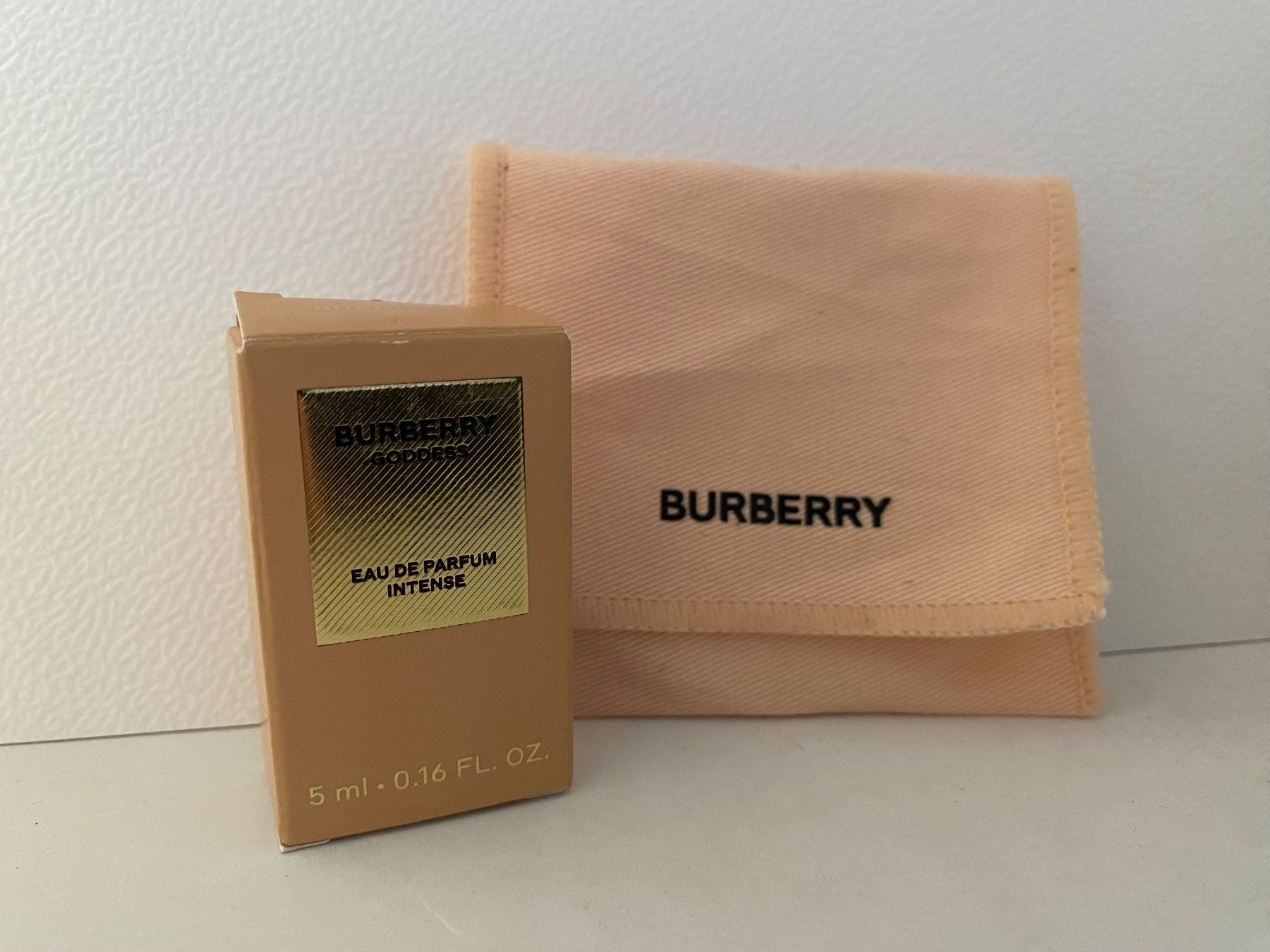 Burberry Profumi & Eau de Toilette: Set Burberry Goddess Intense – Nuovo e nell'imballaggio originale da Bouveret venduto da wes_7zll 2