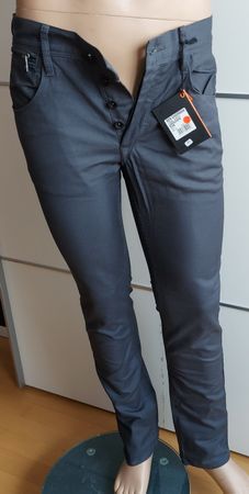 Neue Ben Sherman Herren HoseGr. 30/32 Grau Ramone Slim Fit