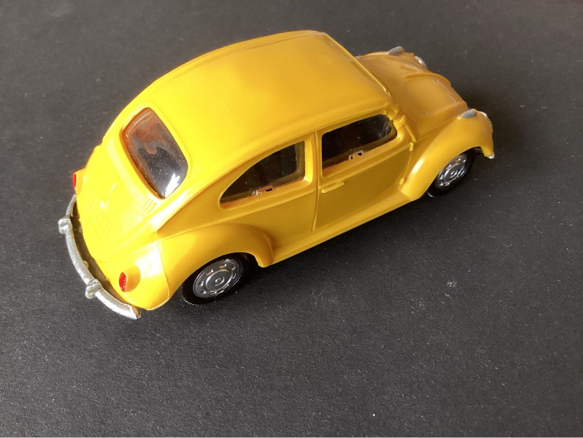 Norev Modellini d'auto: Norev, VW Käfer Nr. 62. Kunststoff  – Usato da Rheineck venduto da sualk49 1