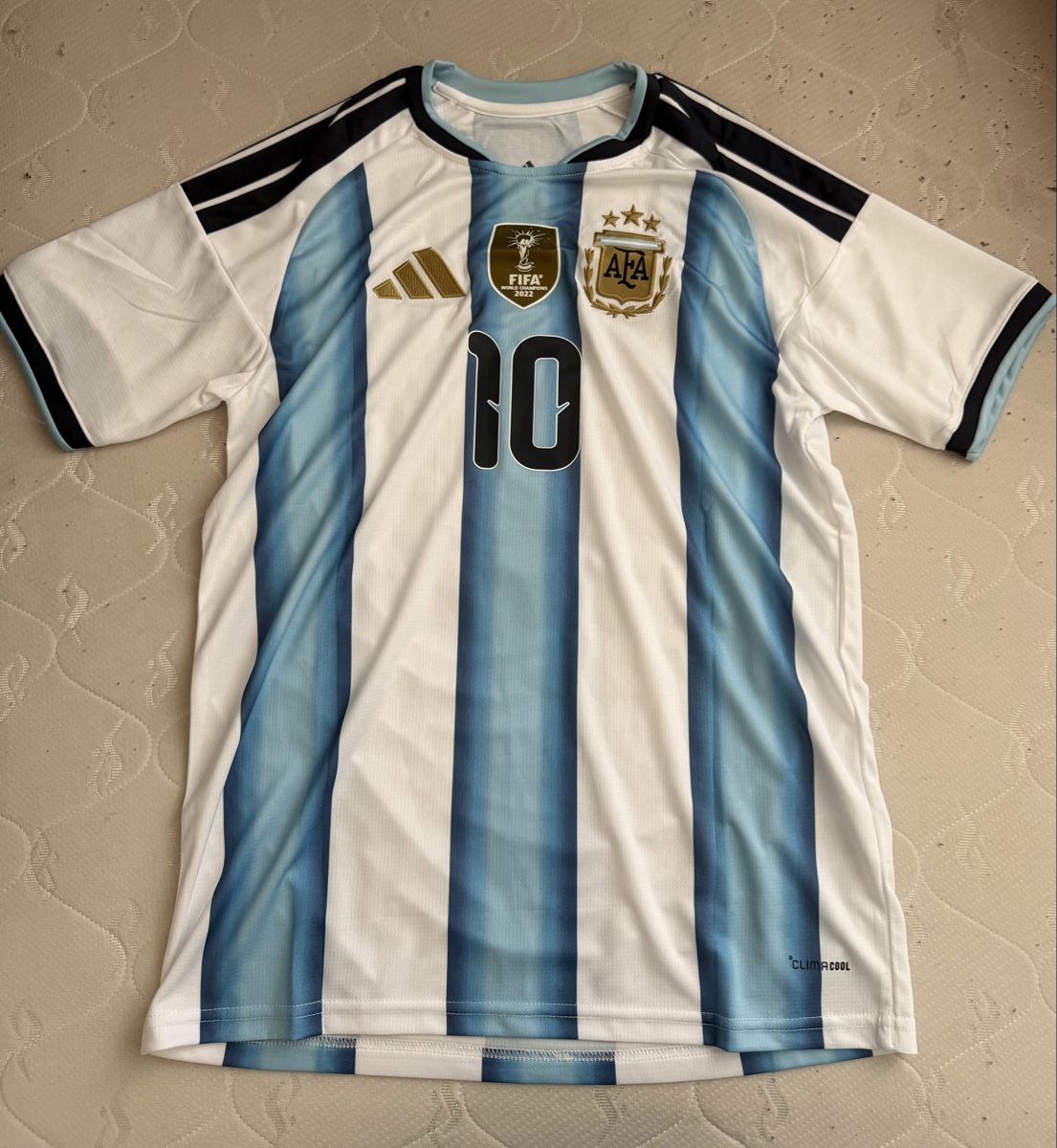 Canottiere & Pantaloni: MAILLOT ARGENTINE MESSI 10 – Nuovo e nell'imballaggio originale da Grand-Lancy venduto da ter_bvn7