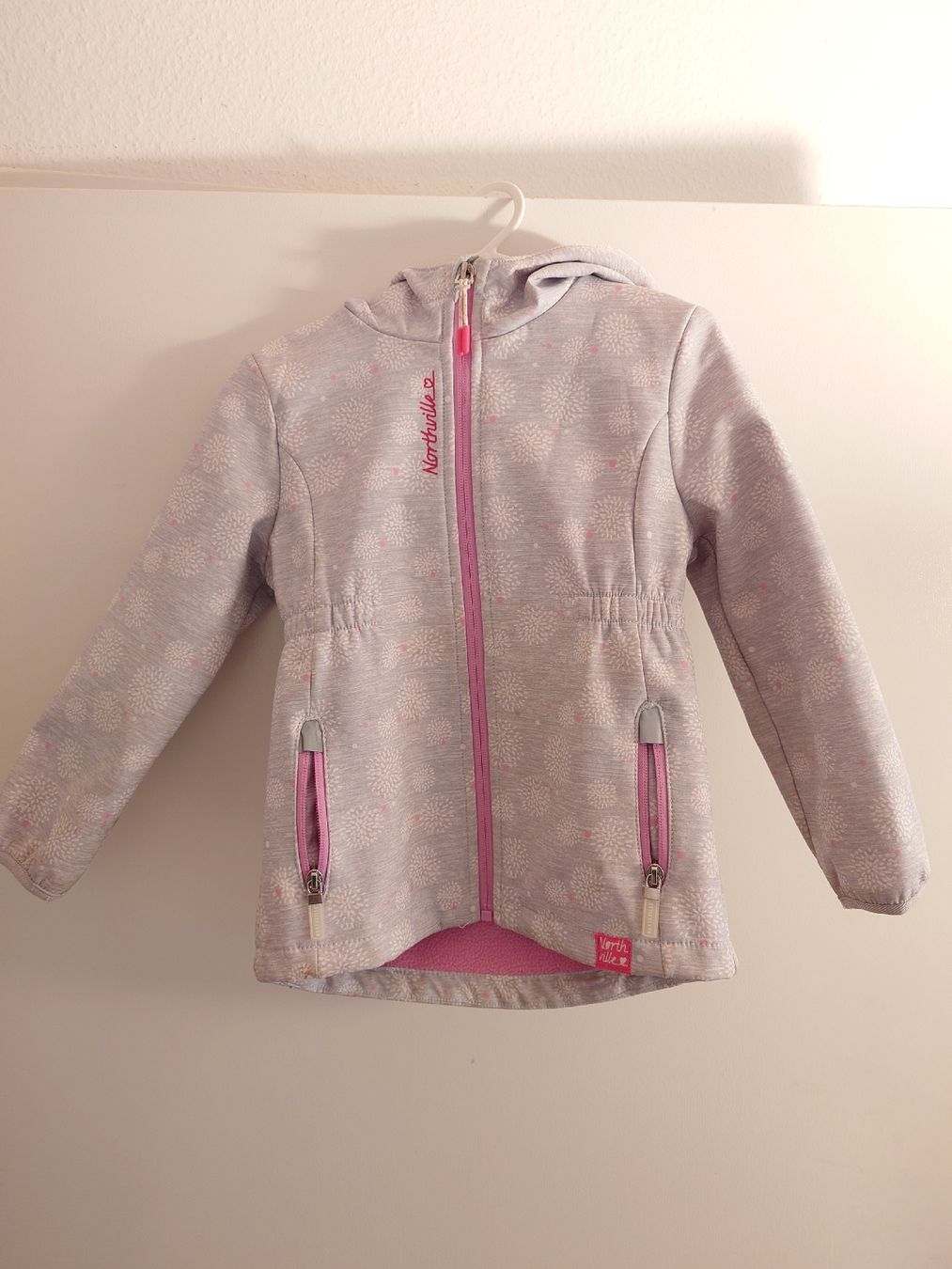 Giacche & Cappotti: Northville Softshelljacke Mädchen grau, Grösse 110 – Usato da Uster venduto da snowy_6