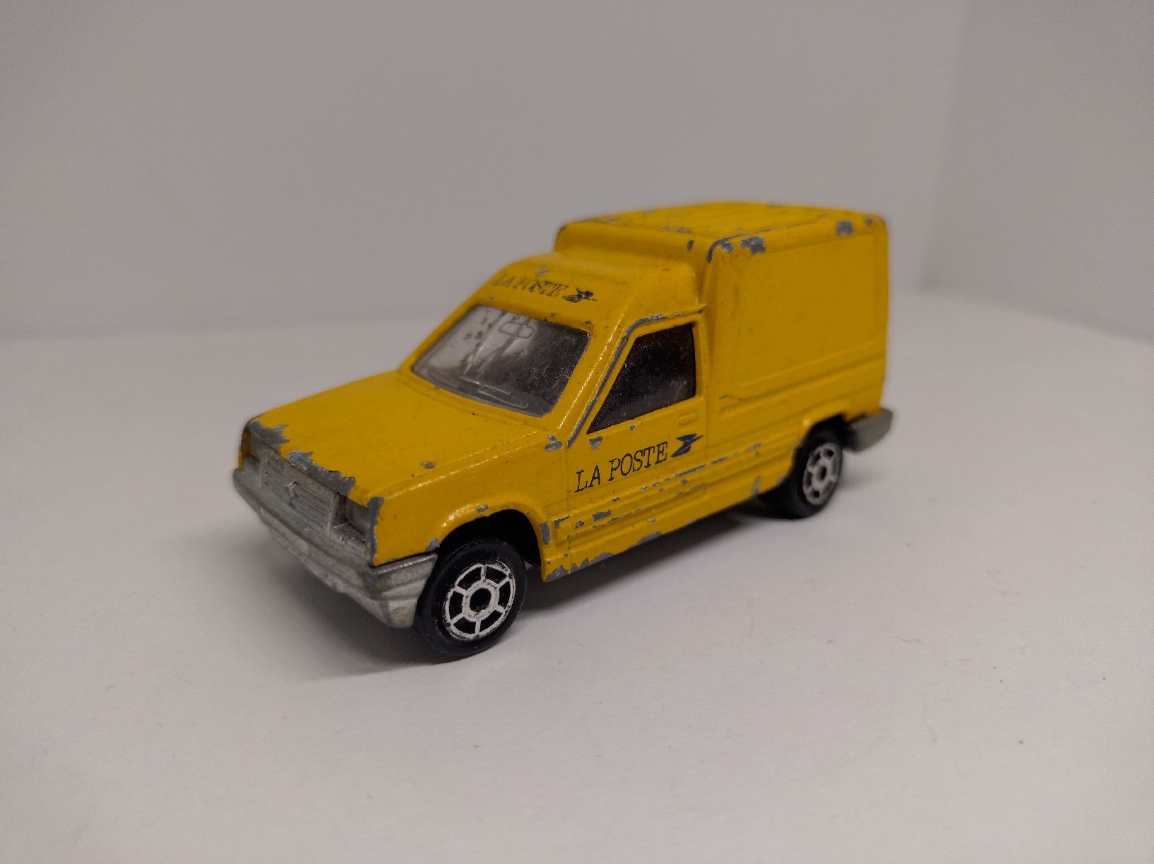 Majorette Modellautos: Majorette, Renault Express La Poste – Gebraucht aus La Chaux-de-Fonds von Pierrot8404