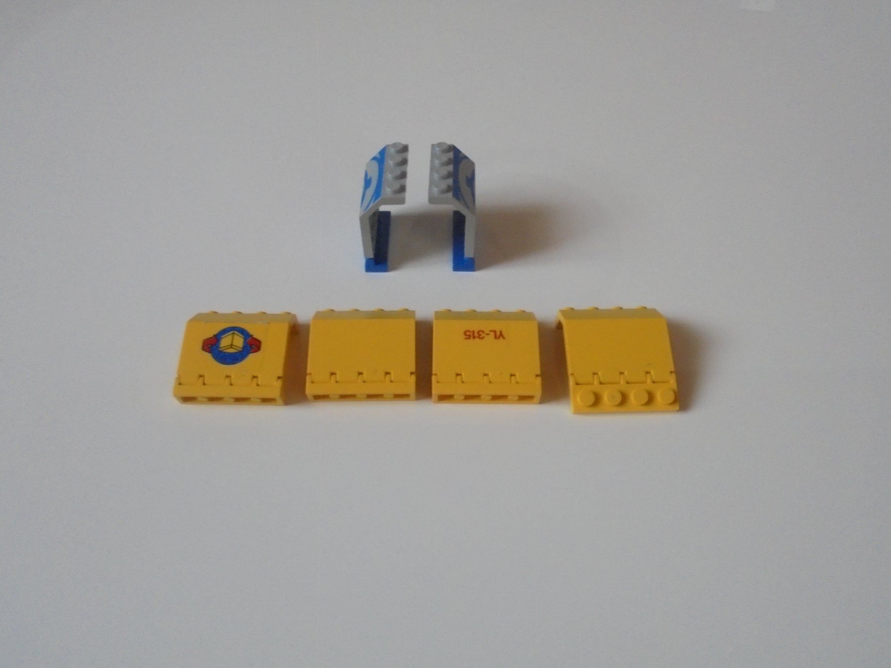 Lego Giocattoli: LEGO - DIVERSE - GEBOGENE - SCHARNIER - PLÄTTLI – Usato da Gelterkinden venduto da ajdt4 1