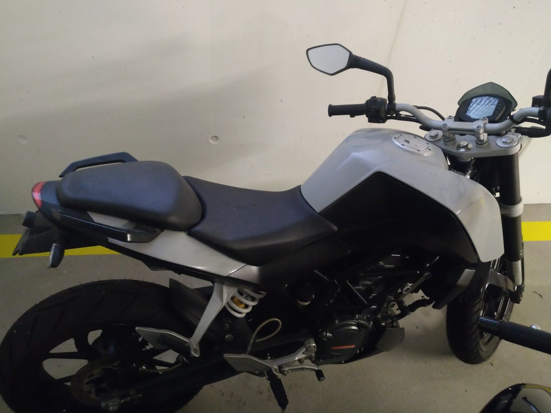 KTM Strada: KTM DUKE 125 – Usato da Fischbach-Göslikon venduto da sil_pw62 4