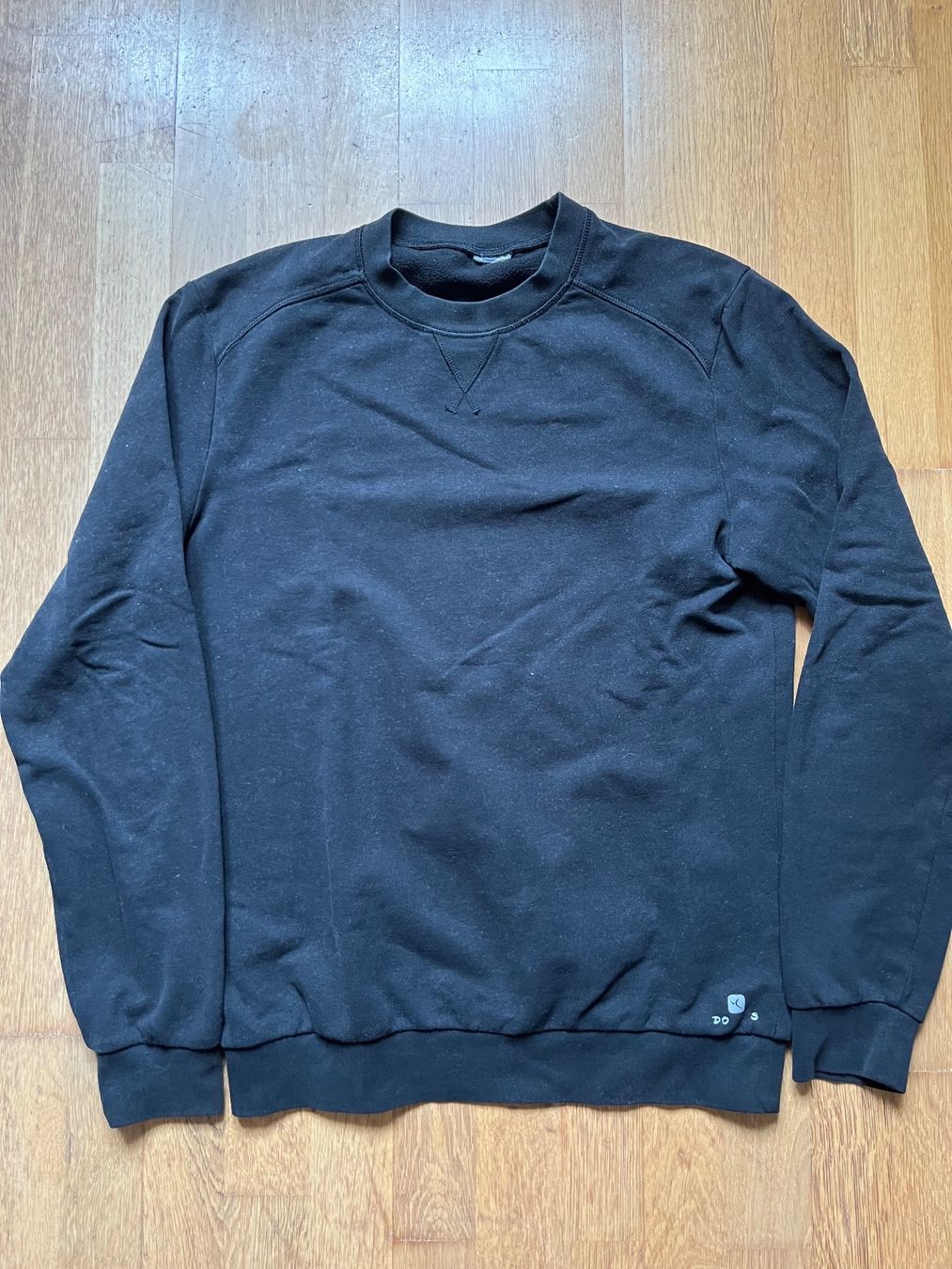Decathlon Maglioni & Felpe: Pullover schwarz S/M – Usato da Niederscherli venduto da noa_tc6b
