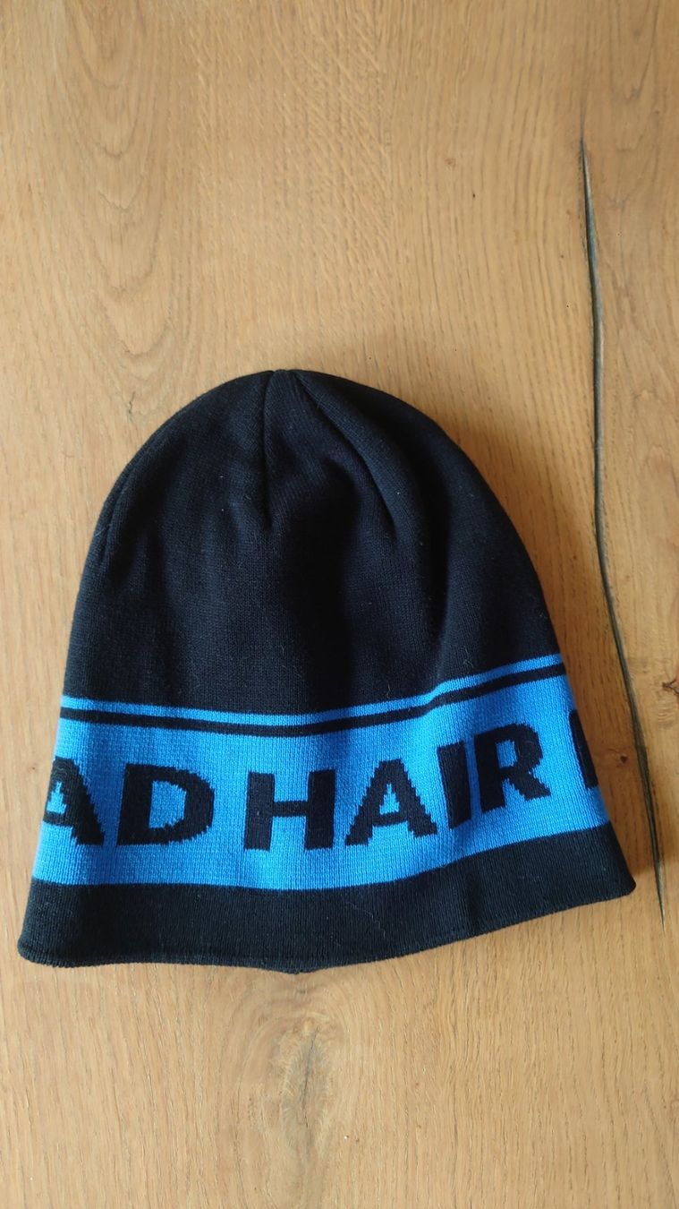 Copricapi, berretti & cappellini: Bad Hair Day Mütze – Usato da Saas Grund venduto da Mar_y7db