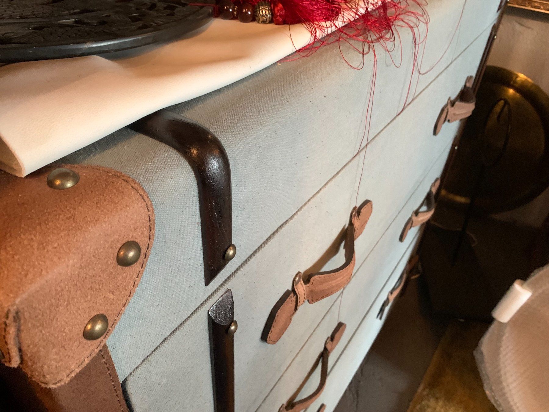 Kommoden: Design Sideboard in Kofferoptik | LIQUIDATIONSVERKAUF – Neu (gemäss Beschreibung) aus Luzern von juliam_ 3